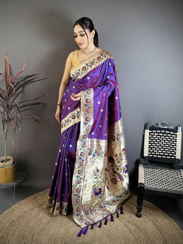 Malhar mayur paithani Saree manufacturer in Delhi